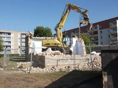 Abbruch Gewerbegebäude in Oranienburg 2012